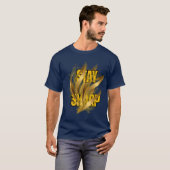 Stay Sharp Gold Design T-Shirt – Urban Style Tシャツ (正面フル)