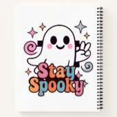 Stay Spooky Groovy Ghost Retro Pastel Halloween ノートブック (裏面)