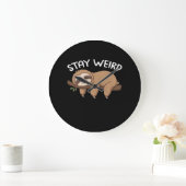 Stay Weird funny sloth for animal lover men women  ラージ壁時計 (ホーム)
