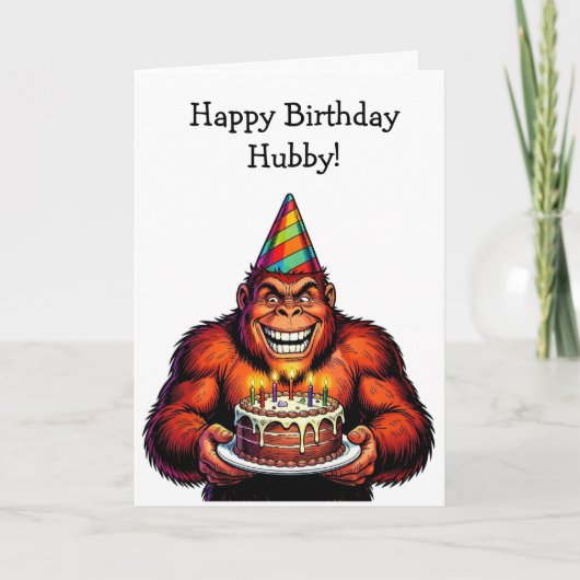 Stay Wild & Celebrate Big | Bigfoot Birthday カード (正面)
