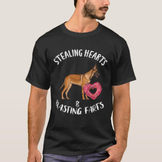Stealing Heart Blasting Farts Belgian Malinoi Vale Tシャツ