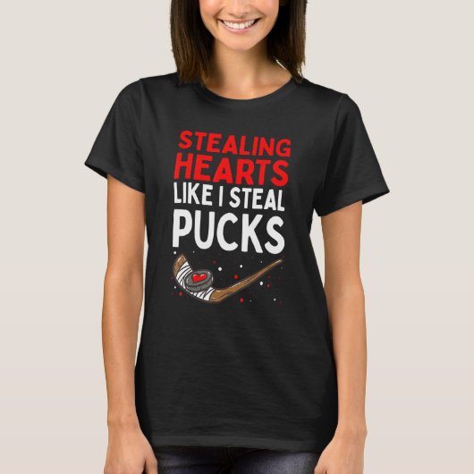 Stealing Heart Like I Steal Pucks Valentines Day H Tシャツ (正面)
