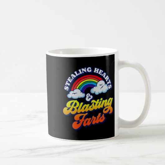 Stealing Hearts &amp; Blasting Farts Funny Rainbow コーヒーマグカップ (右)