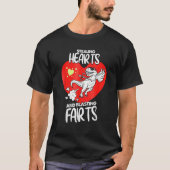 Stealing Hearts And Blasting Farts Dino Cupid Vale Tシャツ (正面)