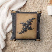 Steampunkの黒いおよび茶色の黄褐色の装飾用クッション クッション (ブランケット)