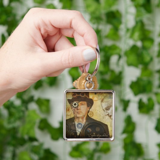 Steampunk正方形のKeychain キーホルダー (手)