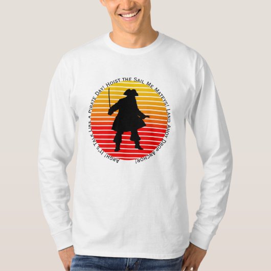 Steampunk Buccaneers Talk Like a Pirate Day Argh! Tシャツ (正面)