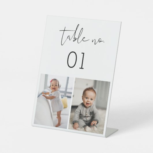 STELLA幼少期の写真テーブル番号カード5x7 台座サイン (正面)