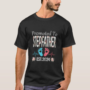 STEPFATHER Est 2024 Mother s Day Chrisに昇格 Tシャツ