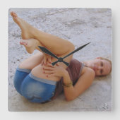 Stephanie スクエア壁時計 (正面)