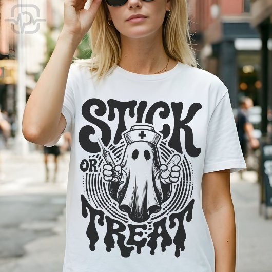 Stick Or Treat ゴーストナース 幽霊看護師 ハロウィン 看護師 介護士 面白い Tシャツ
