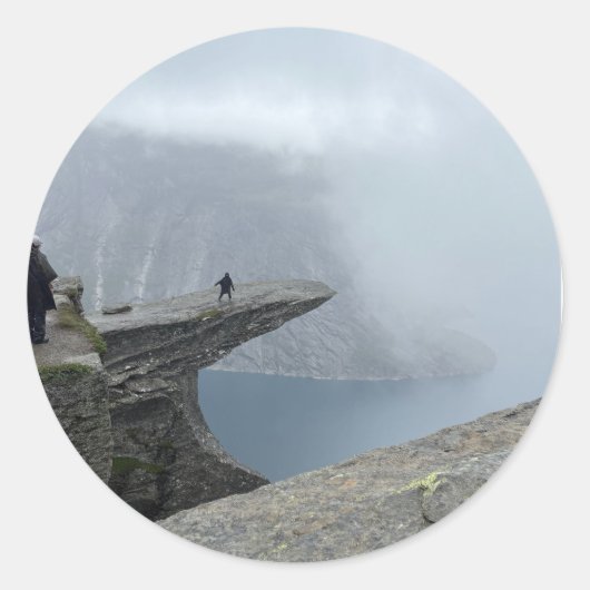 Sticker of Trolltunga Norway ラウンドシール (正面)