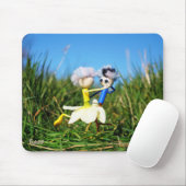 Stijldansende Fubby's in Narcissen jurk. マウスパッド (マウス)