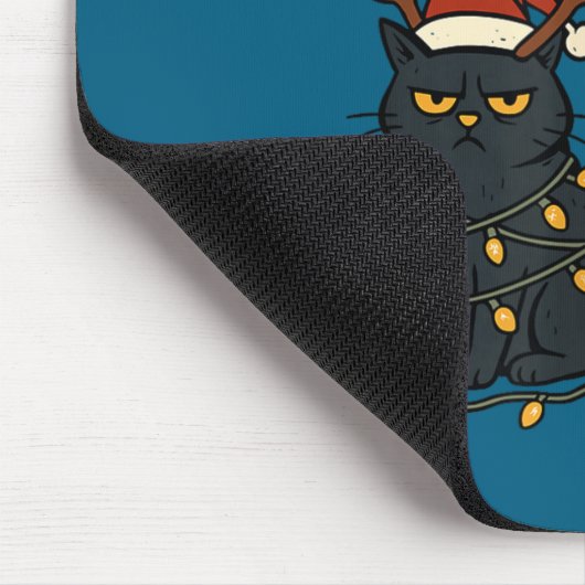 Still Evil, Just Being Festive About It Funny Cat  マウスパッド (コーナー)