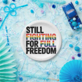 Still Fighting For Full Freedom LGBTQ America 250t ペーパープレート (パーティー)