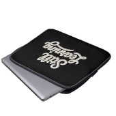 Still Learning Script Typography Laptop Sleeve ラップトップスリーブ (正面下部)