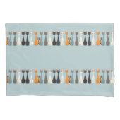 Still Tired Cats Mom | Blue Graphic Reversible Cat 枕カバー (正面)