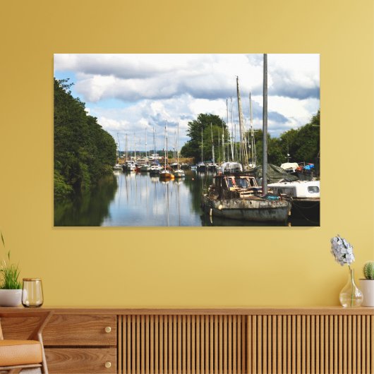 Still Waters at Lydney波止場UK キャンバスプリント (インサイチュ (リビング))