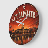 Stillwater Oklahoma college town  ラージ壁時計 (傾斜)