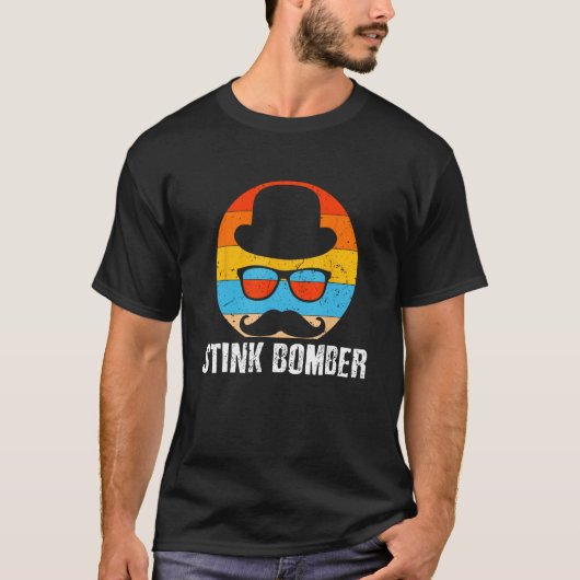 Stink Bomber  Dad Humor Daddy Gross Joke 1 Tシャツ (正面)
