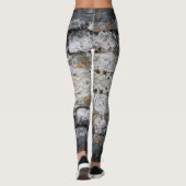Stone Wall - Power Yoga Leggings レギンス (裏面)