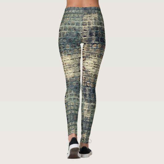 Stone Wall - Power Yoga Leggings レギンス (裏面)