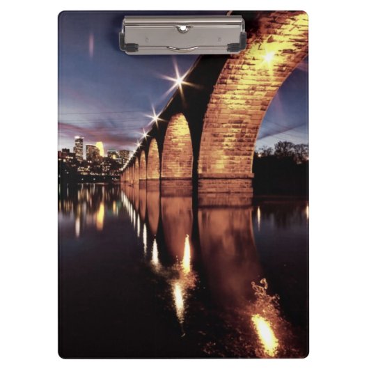 Stonearchのスカイライン クリップボード (正面)