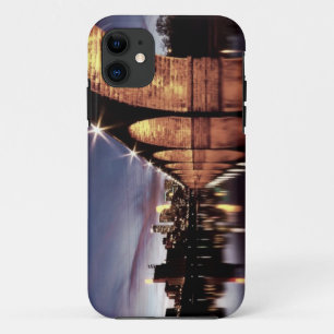 Stonearchのスカイライン iPhone 11 ケース