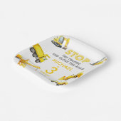 Stop The Traffic Construction Trucks Birthday ペーパープレート (傾斜あり)