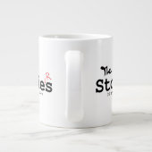 Storiers – ブラックレターロゴ付きホワイトマグカップ ジャンボコーヒーマグカップ (裏面)