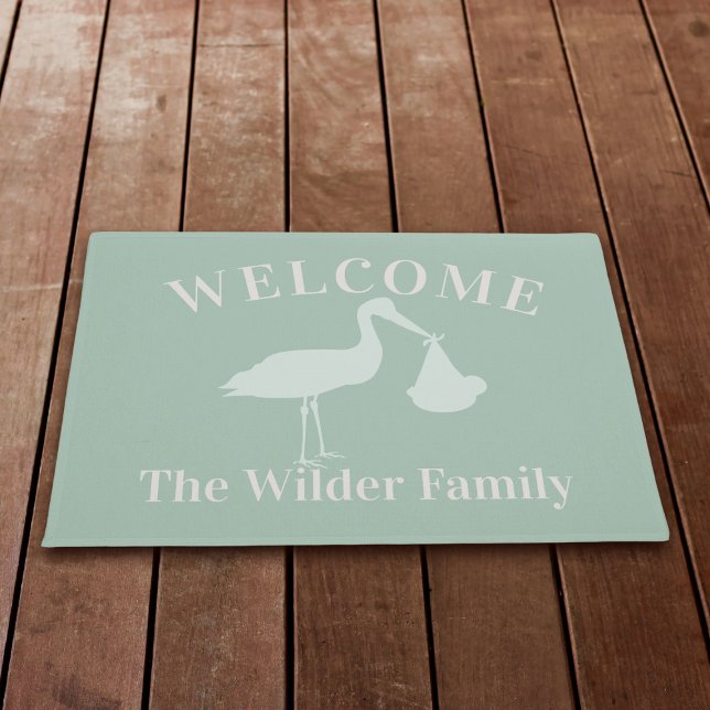 Stork配信新生児セージ緑のウェルカムフォーマット ドアマット (Sage Green Welcome Doormat with space for your family name)