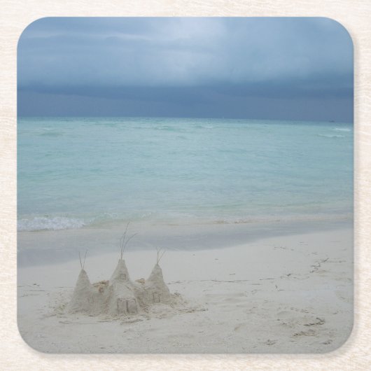 Stormy Sandcastleビーチ風景写真 スクエアペーパーコースター (正面)
