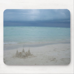Stormy Sandcastleビーチ風景写真 マウスパッド