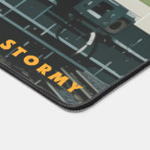 Stormy Tracks: Urban Rainline デスクマット (コーナー)