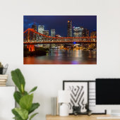 Story bridge dusk Brisbane city skyline Australia ポスター (ホームオフィス)