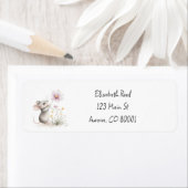 Storybook Mouse picking a Pink WIldflower ラベル (インサイチュ)