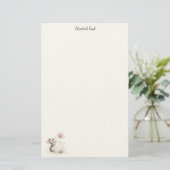 Storybook Mouse Picking a Pink Wildflower 便箋 (スタンド正面)