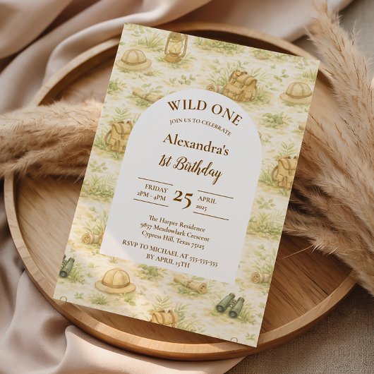 Storybook Safari Wild One First Birthday 招待状