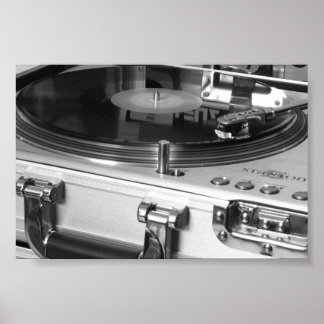 STR8-100 ポスター