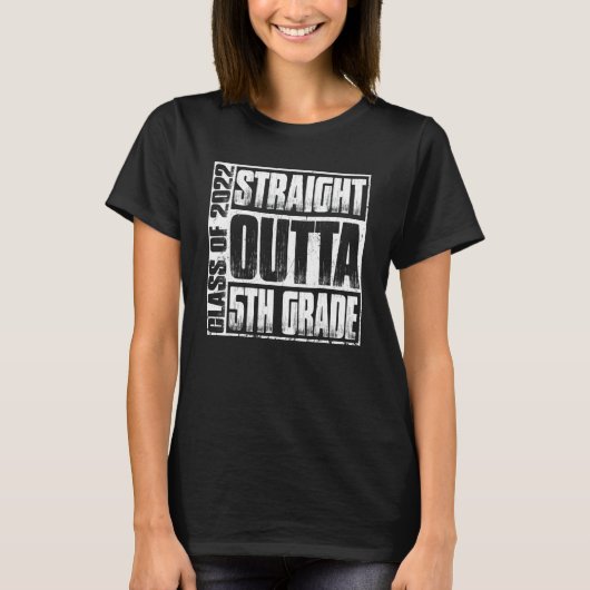 Straight Outta 5th Grade Graduation 2022 Boys Girl Tシャツ (正面)