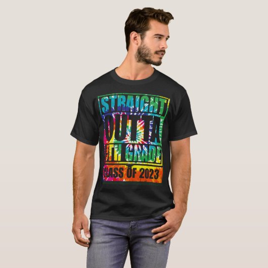 Straight Outta 5th Grade Great Graduation   2 Tシャツ (正面フル)