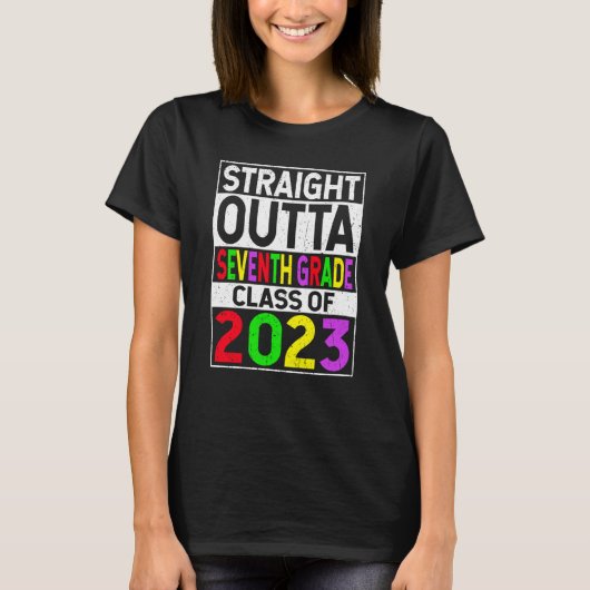 Straight Outta Seventh Grade 2023 Graduation 7th G Tシャツ (正面)