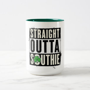 Straight Outta Southie ツートーンマグカップ