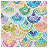 STRANGEBOWの虹の水彩画の魚スケール ファブリック (クローズアップ)