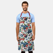 Strawberries With Blueberries and Butterflies エプロン (着用した状態)