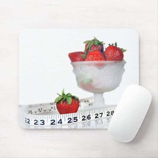 Strawberries with Tape Measure マウスパッド (マウス)