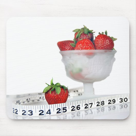 Strawberries with Tape Measure マウスパッド (正面)
