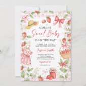 Strawberry Baby Shower Invite Berry Sweet Baby 招待状 (正面)
