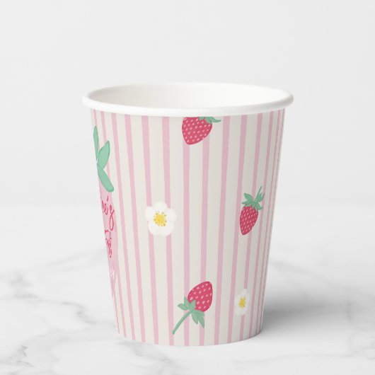 Strawberry Berry First Birthday Paper Cups 紙コップ (裏面)