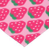 Strawberry Berry Sweet Graduation  テーブルクロス (アングル)
